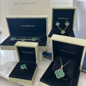 Van Cleef Set